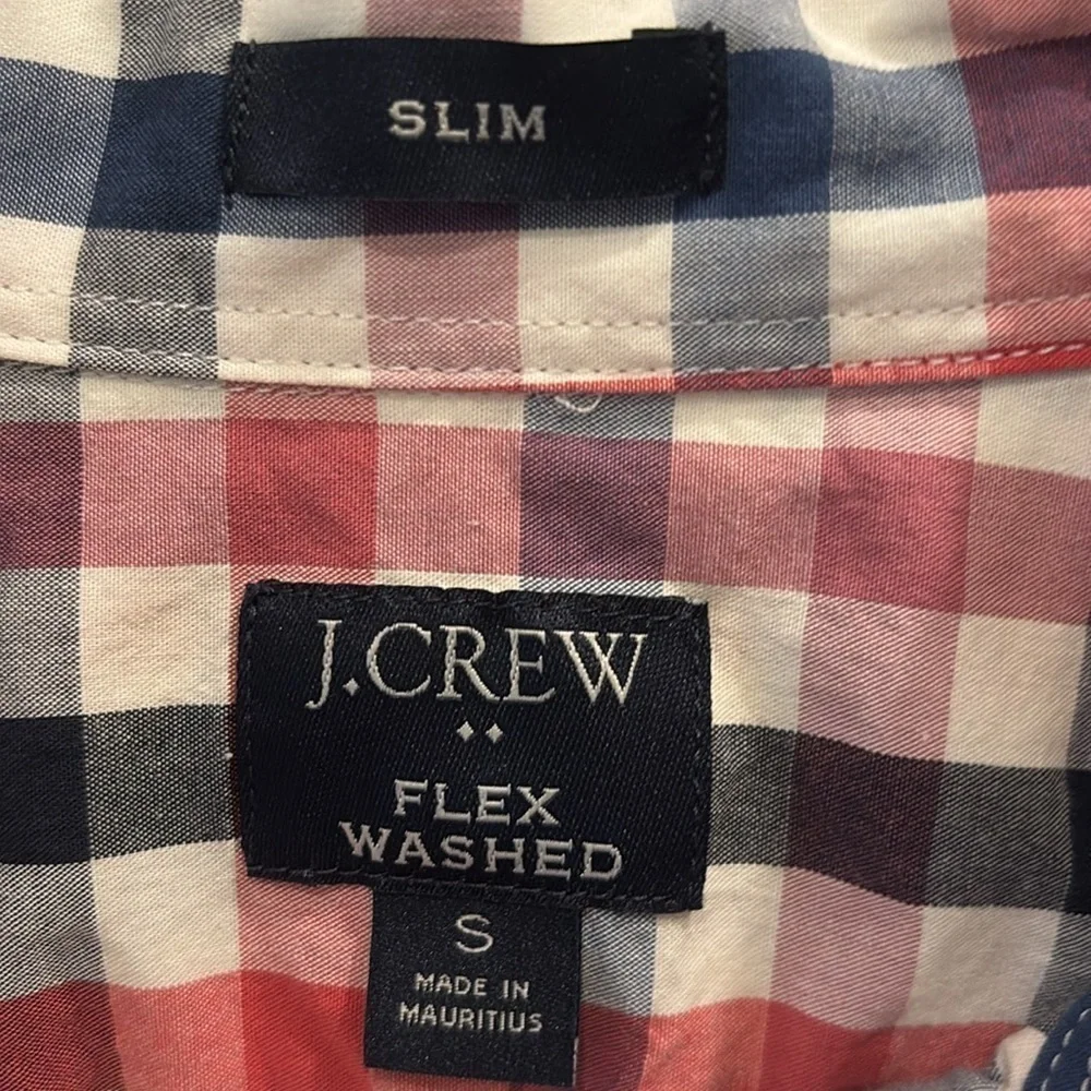 J.Crew men’s plaid collared button down shirt. Size small slim fit. Flex washed